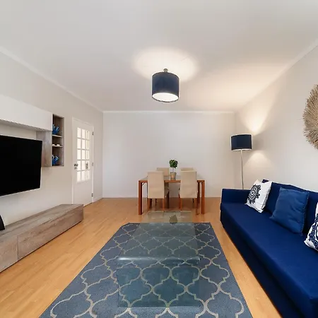 Ocean Whisper Escape Apartment